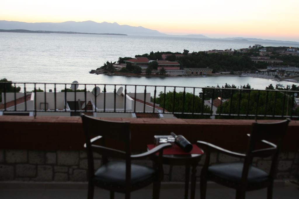Pasha Port Hotel & Restaurant Alacati Exterior photo