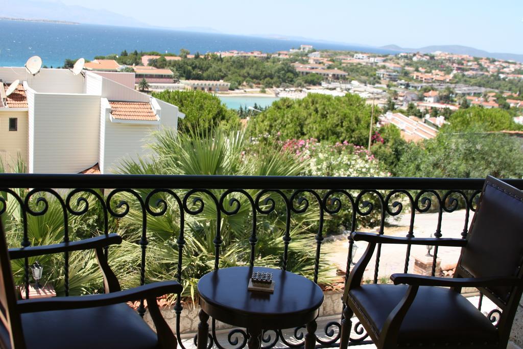 Pasha Port Hotel & Restaurant Alacati Exterior photo