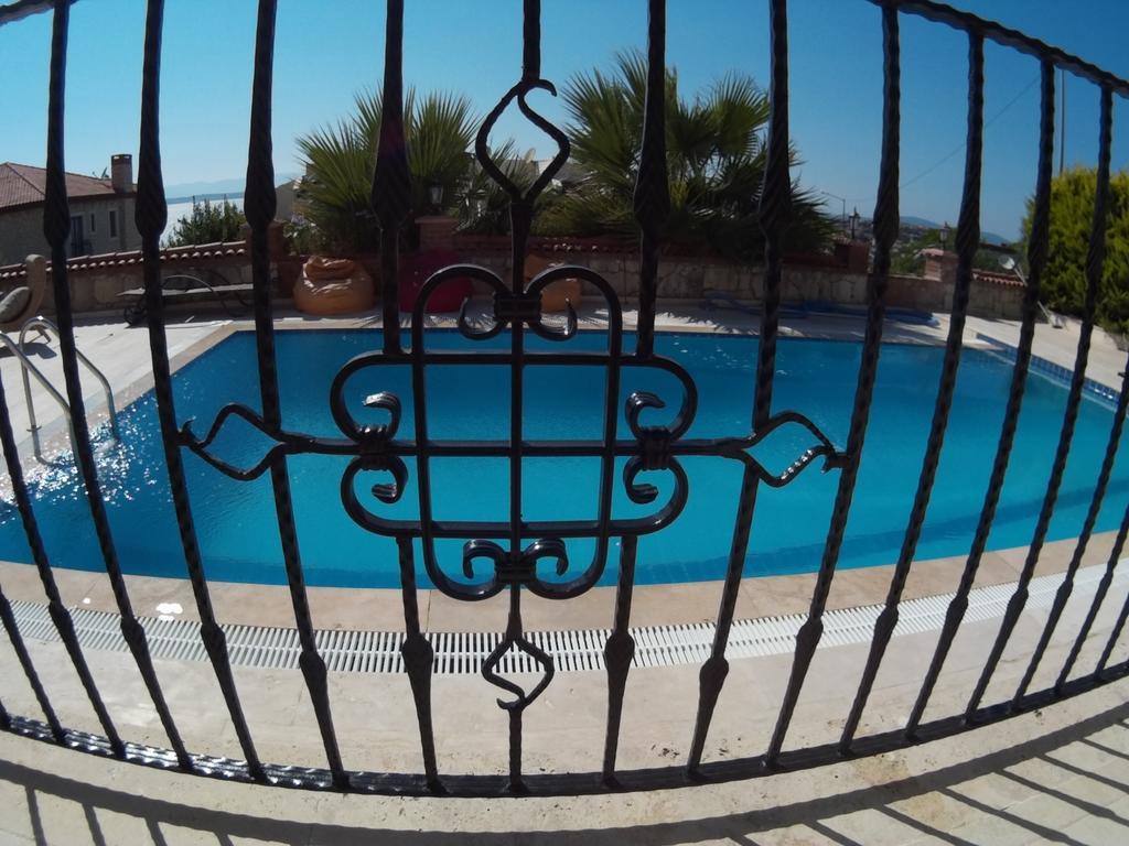 Pasha Port Hotel & Restaurant Alacati Exterior photo